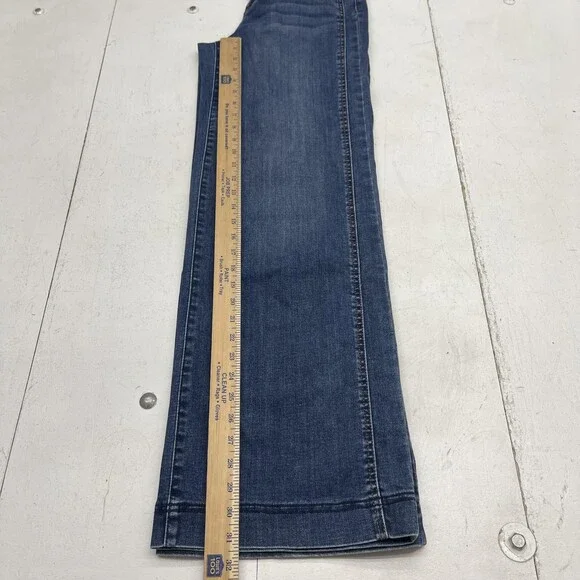 Women's Blue Wide-Leg Jeans - Picture 6 of 8